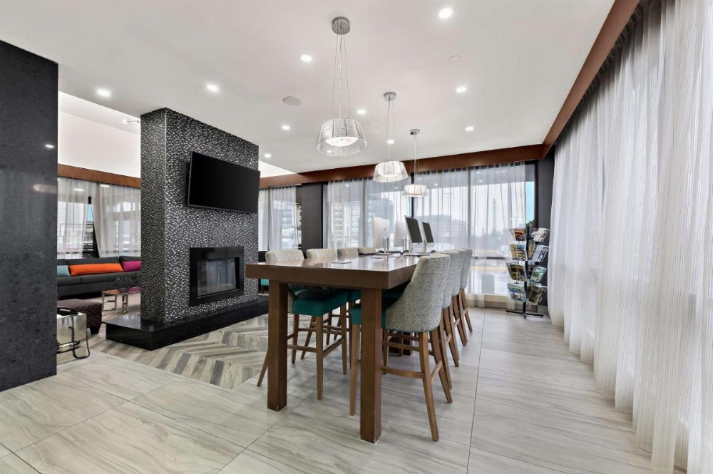 Best Western Plus Toronto North York Hotel & Suites Image 35
